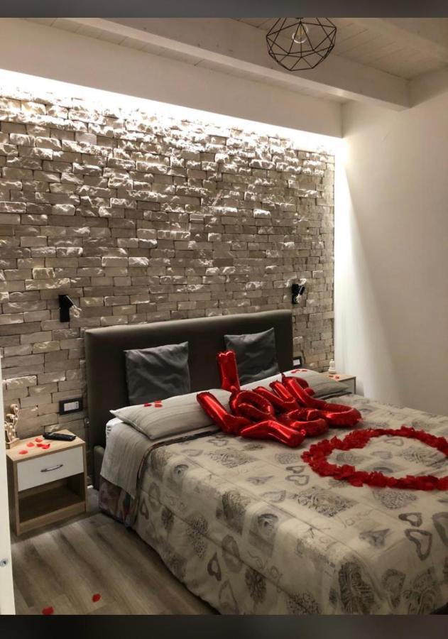 Loft27 Lägenhet Taranto Exteriör bild